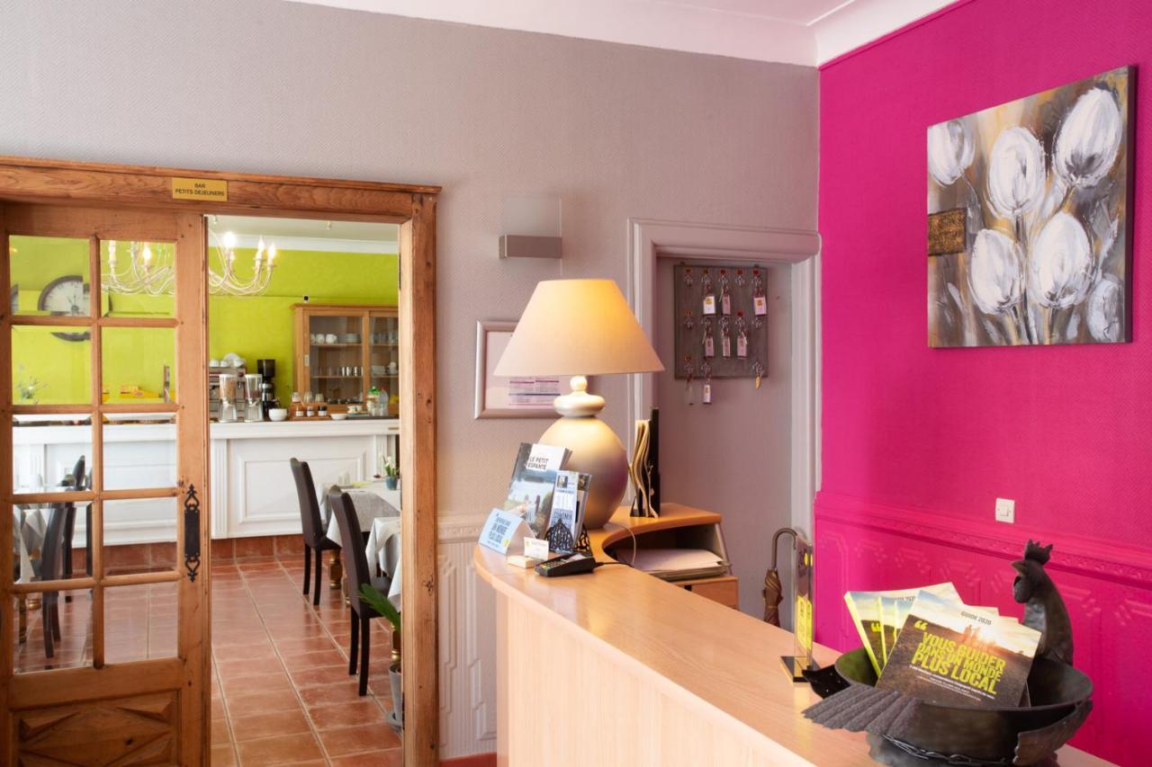 Logis Hotel L'Occitan 2 Etoiles Гаяк Екстериор снимка