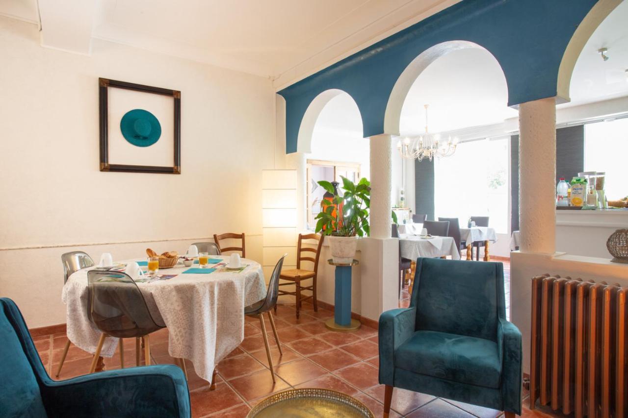 Logis Hotel L'Occitan 2 Etoiles Гаяк Екстериор снимка